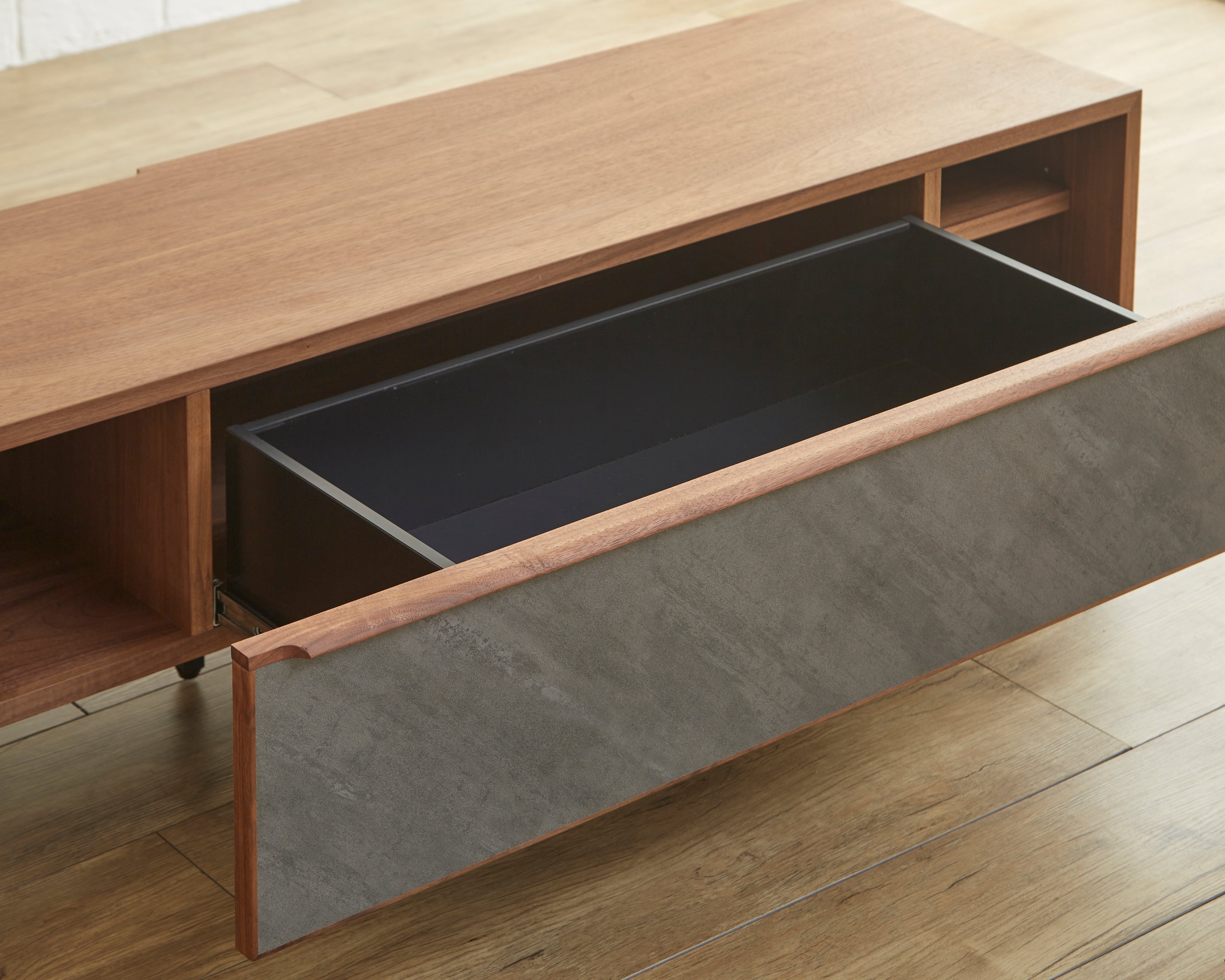 Ragnar テレビボード 180 TVボード オーク材突板 メラミン化粧板 スチール脚 ナチュラル