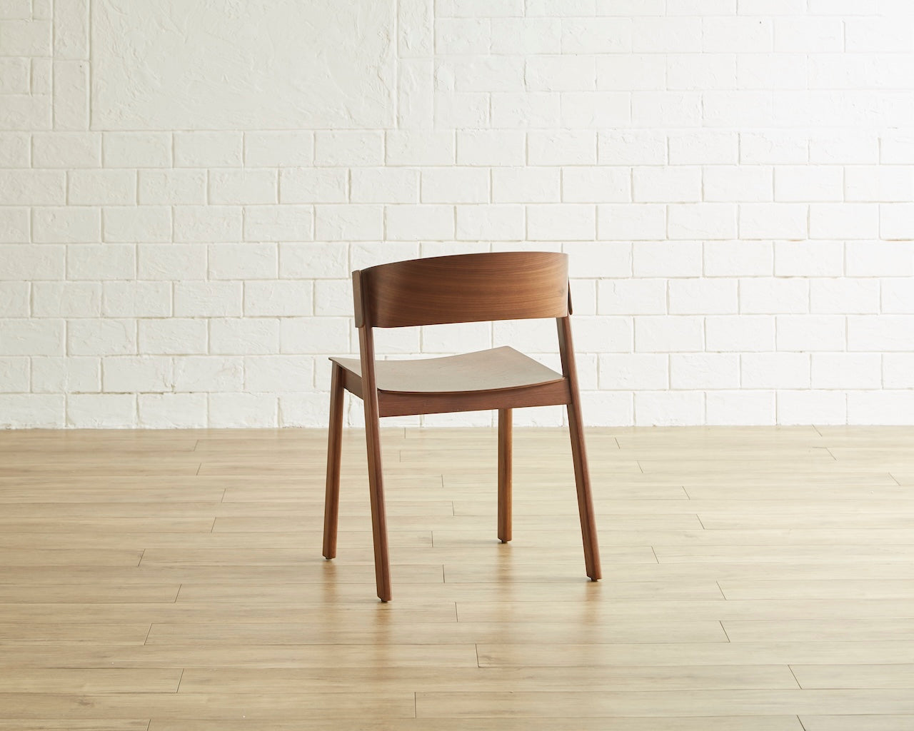 Poire ダイニングチェア チェアー ブラウン ブラック ナチュラル スタッキング式