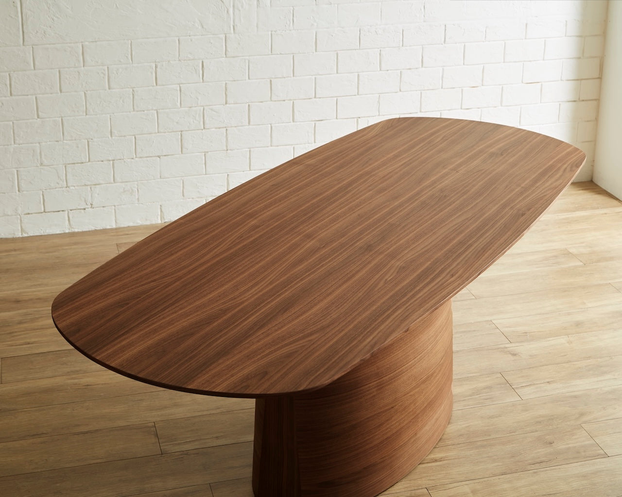 William ダイニングテーブル ウォールナット材 W180 W210