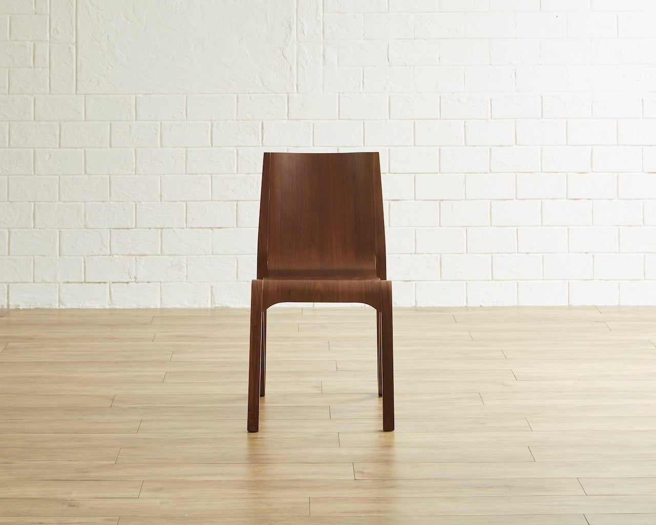 Milan アームレスチェア チェアー ブラウン ブラック ナチュラル スタッキング式